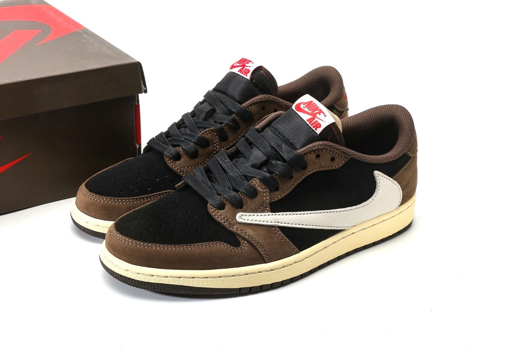 Air Jordan 1 Retro Low OG SP Travis Scott Mocha