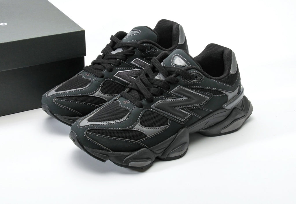 New Balance 9060 Mono Black