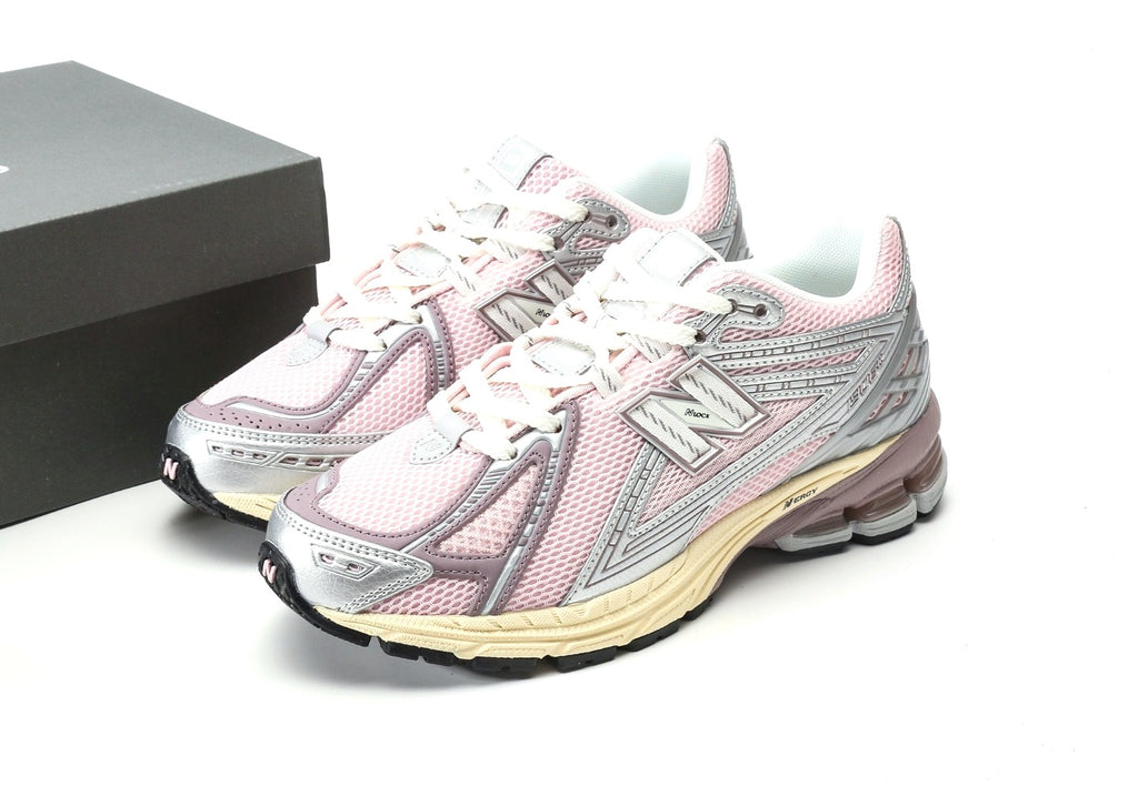 New Balance 1906R Silver/Pink