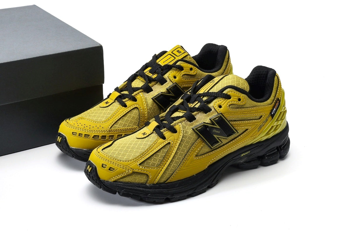 New Balance 1906R "Cordura Marshland Black"