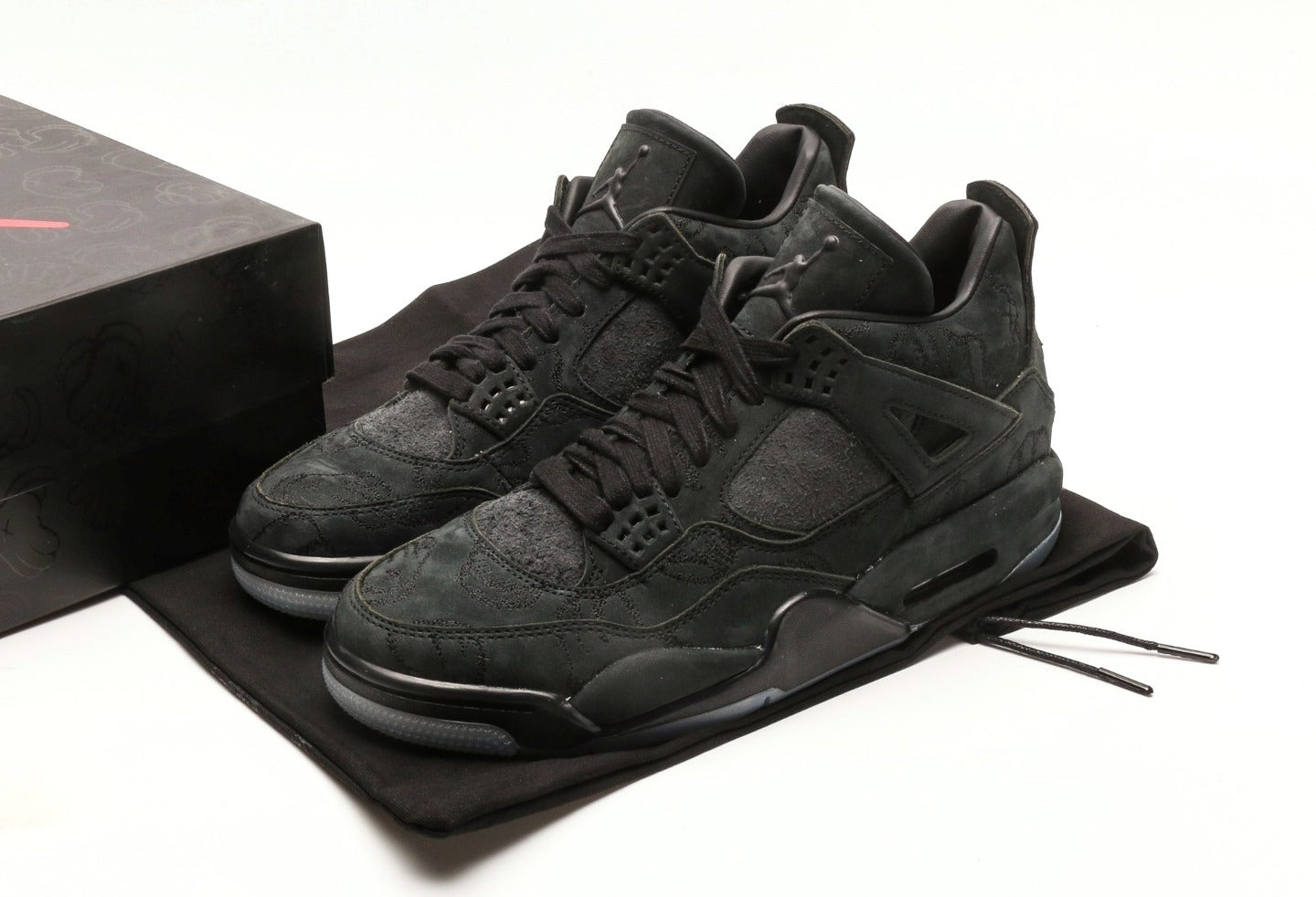 KAWS x Air Jordan 4 Black Cyber Monday [PK GOD]