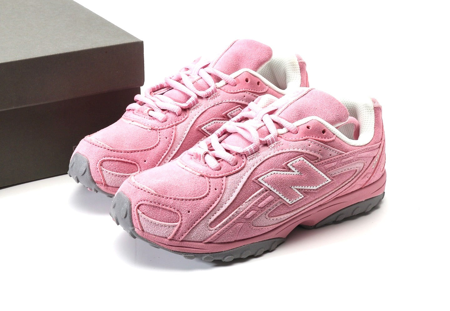 New Balance 204L Pink