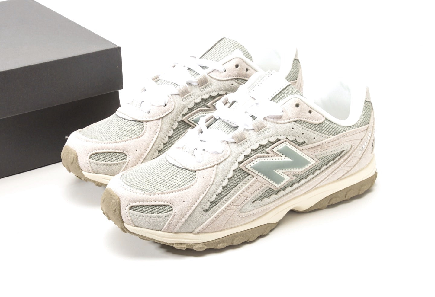 New Balance 204L "Lone Star Grey"