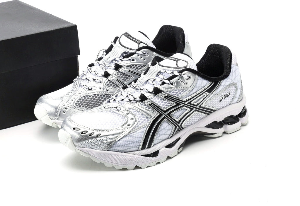 Gel Nimbus 10.1 "White Black"