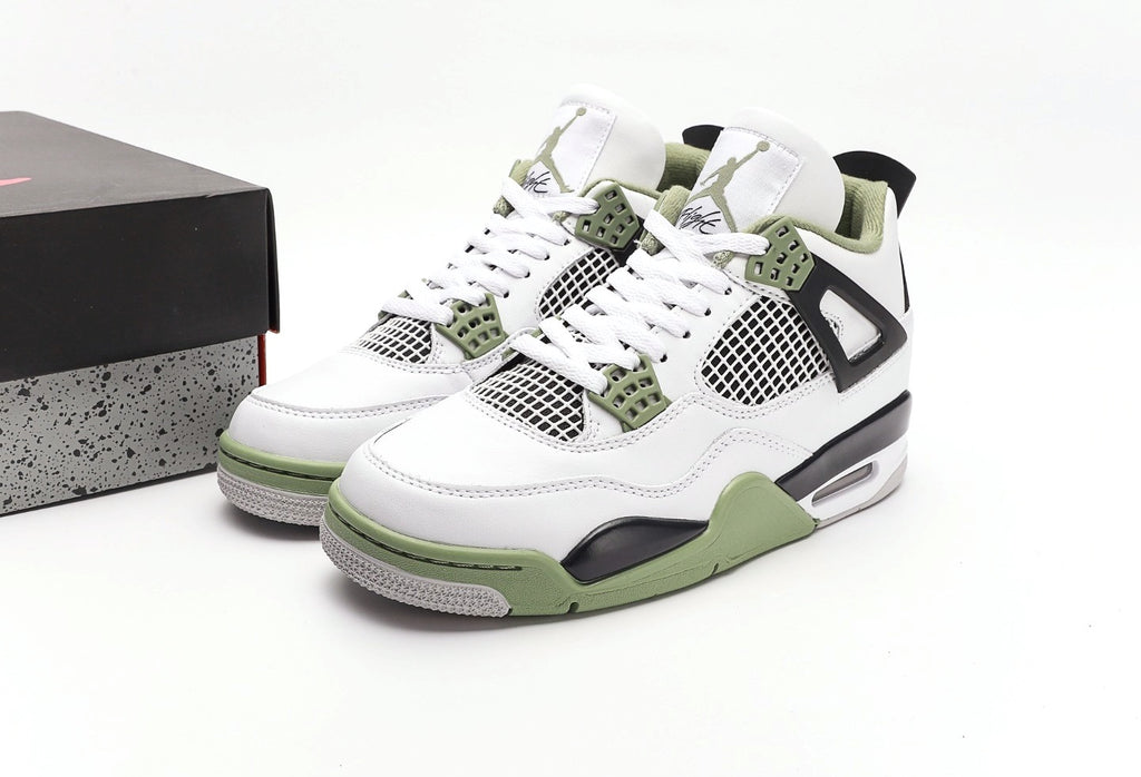 Air Jordan 4 "Seafoam"
