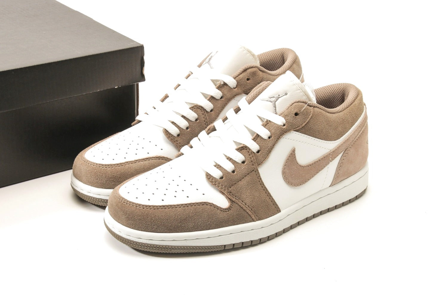 Air Jordan 1 Low Suede "Olive Grey"