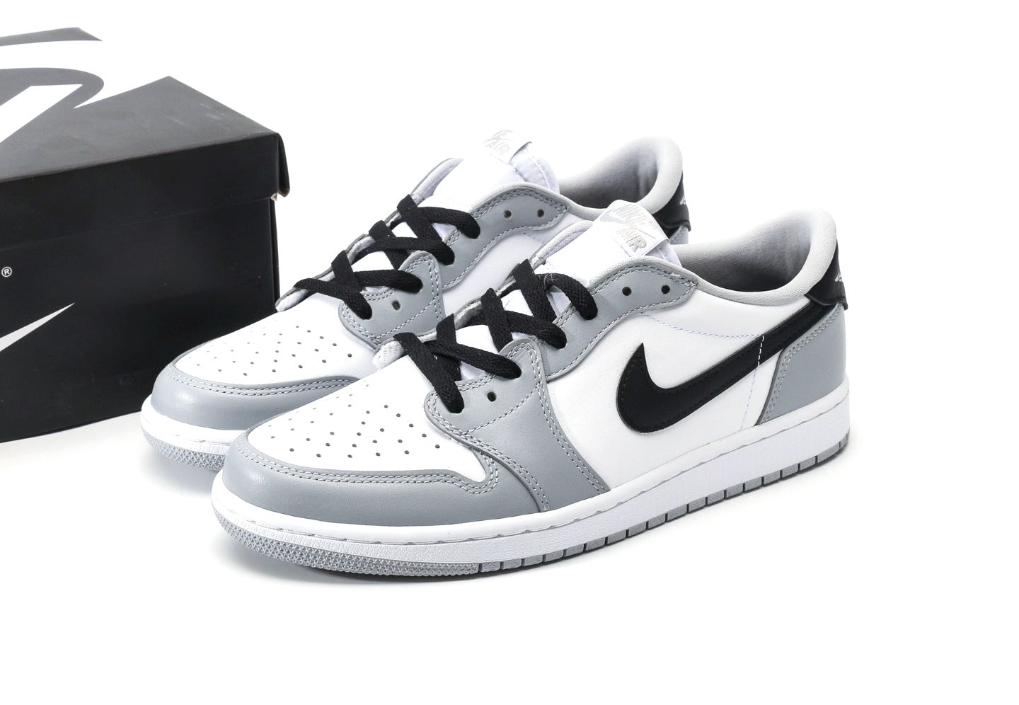 Air Jordan 1 Low OG Barons