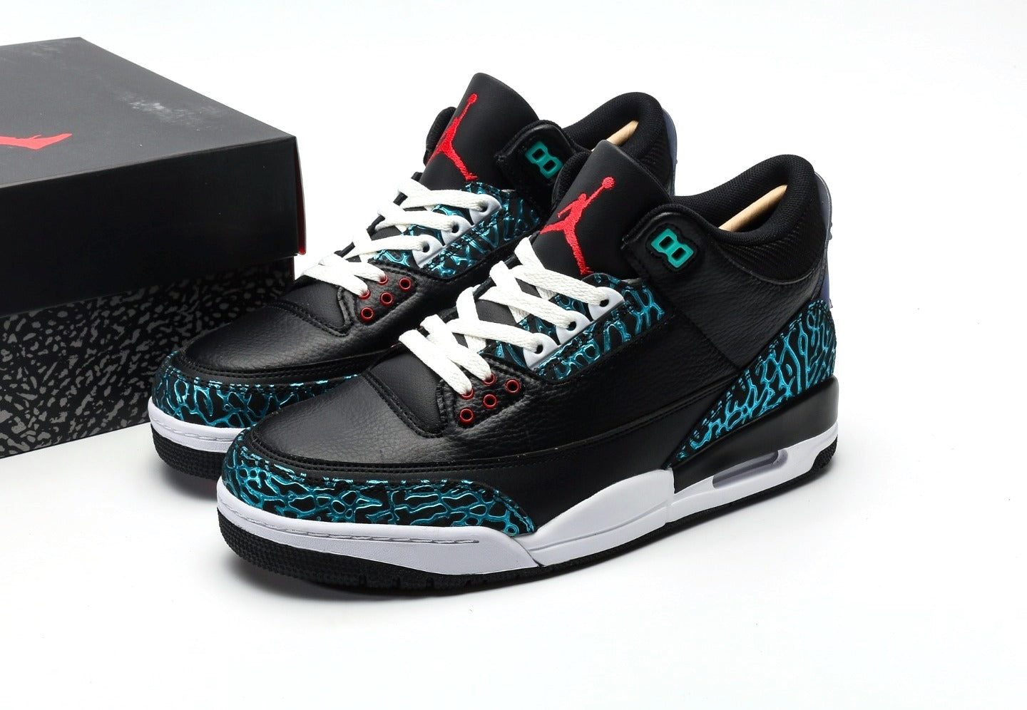 Air Jordan 3 GS Moto