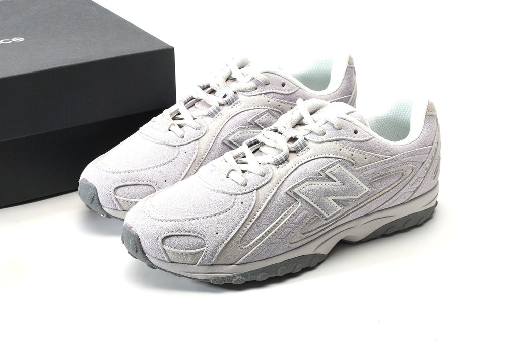New Balance 204L Pearl Grey