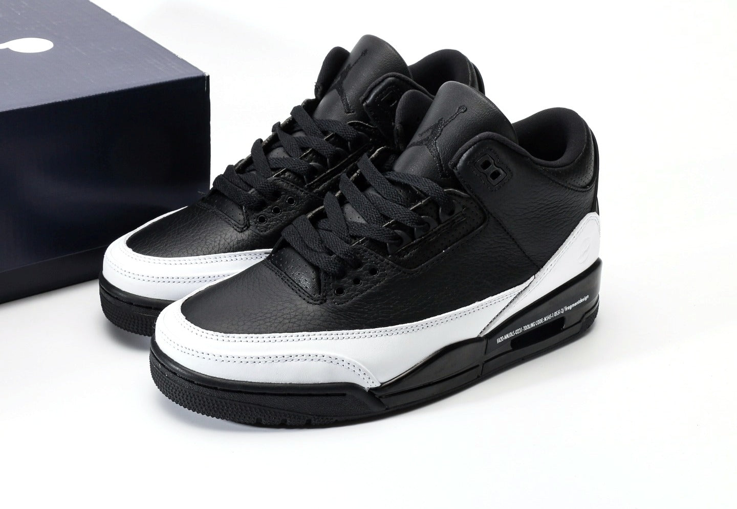 Fragment Design x Jordan Air Jordan 3 [PK GOD]
