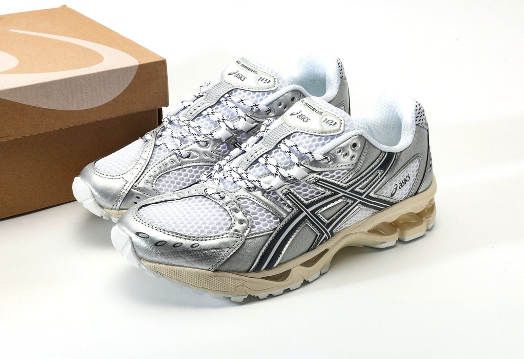 GEL Nimbus 10.1 "White Silver"