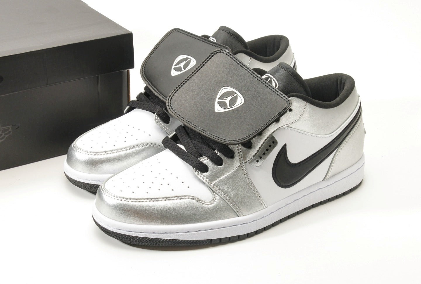 Air Jordan 1 Low "Tiempo"