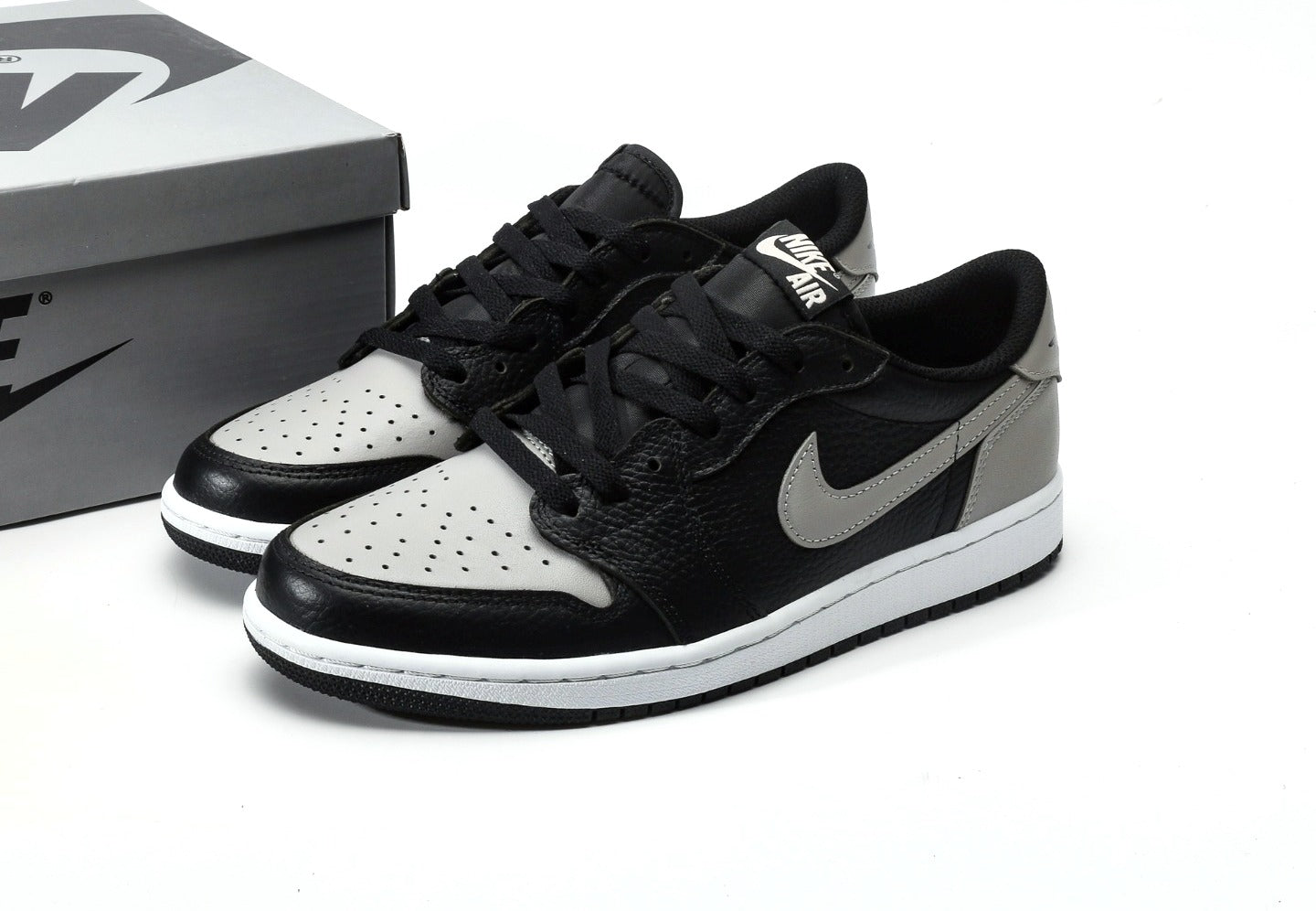 Air Jordan 1 Low OG Shadow