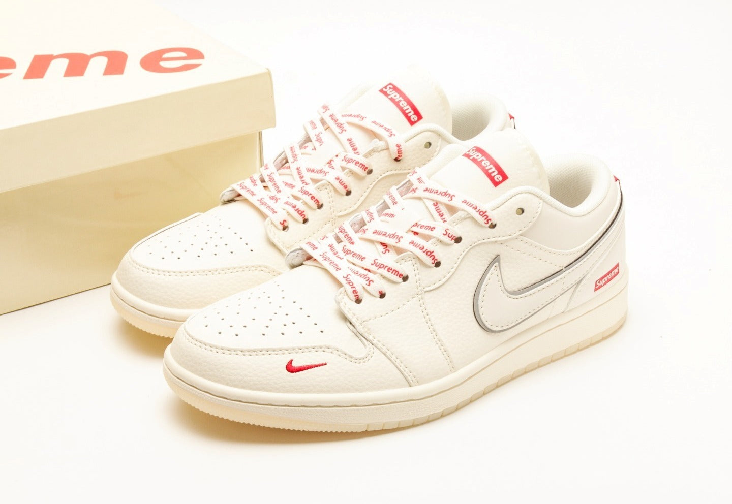 Custom Air Jordan 1 Low x Supreme