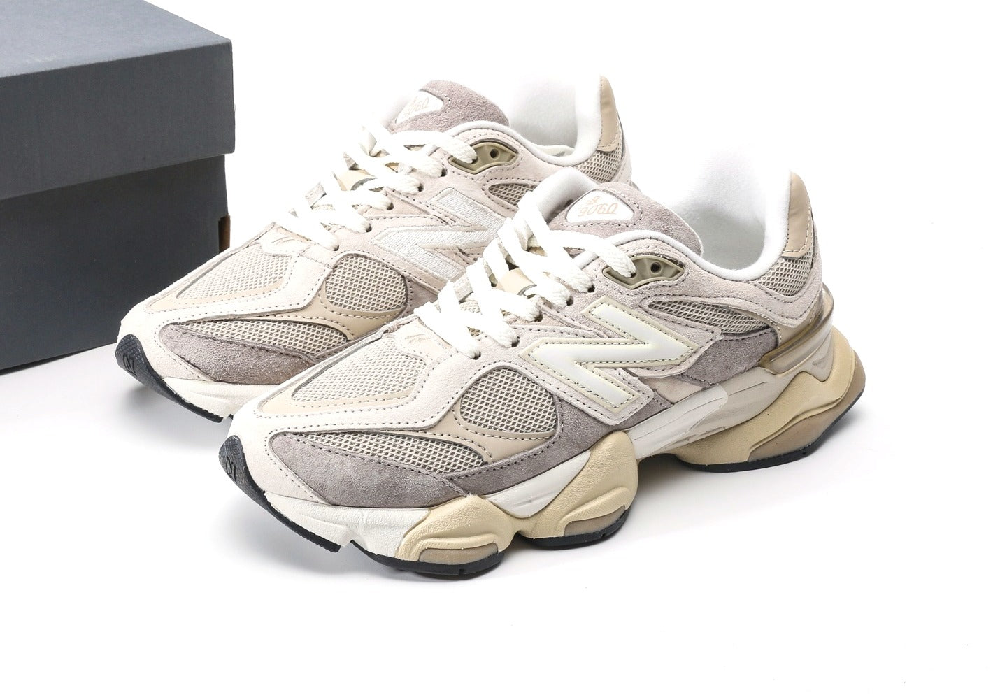 New Balance 9060 "Oatmeal"