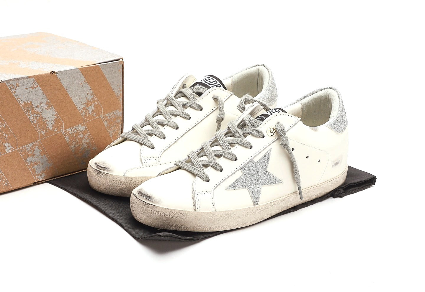 Golden Goose Super-Star