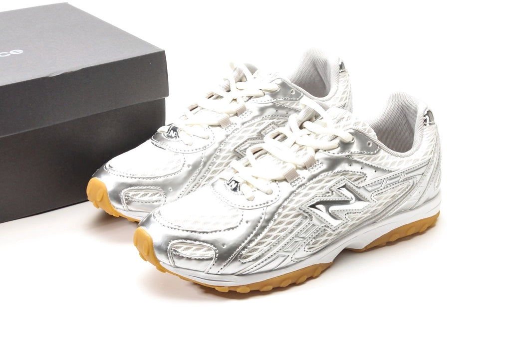 New Balance 204L Silver