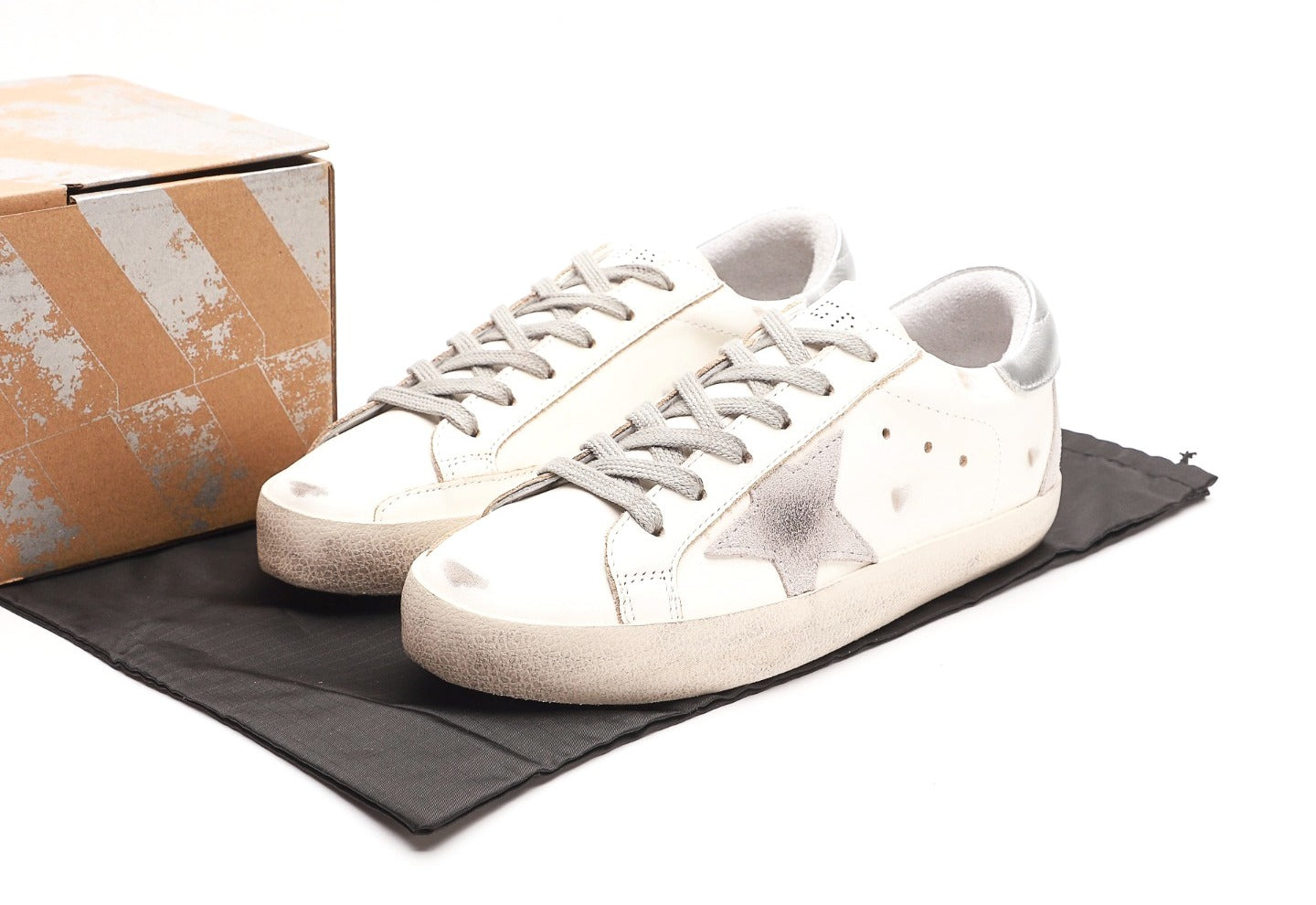 Golden Goose Super-Star