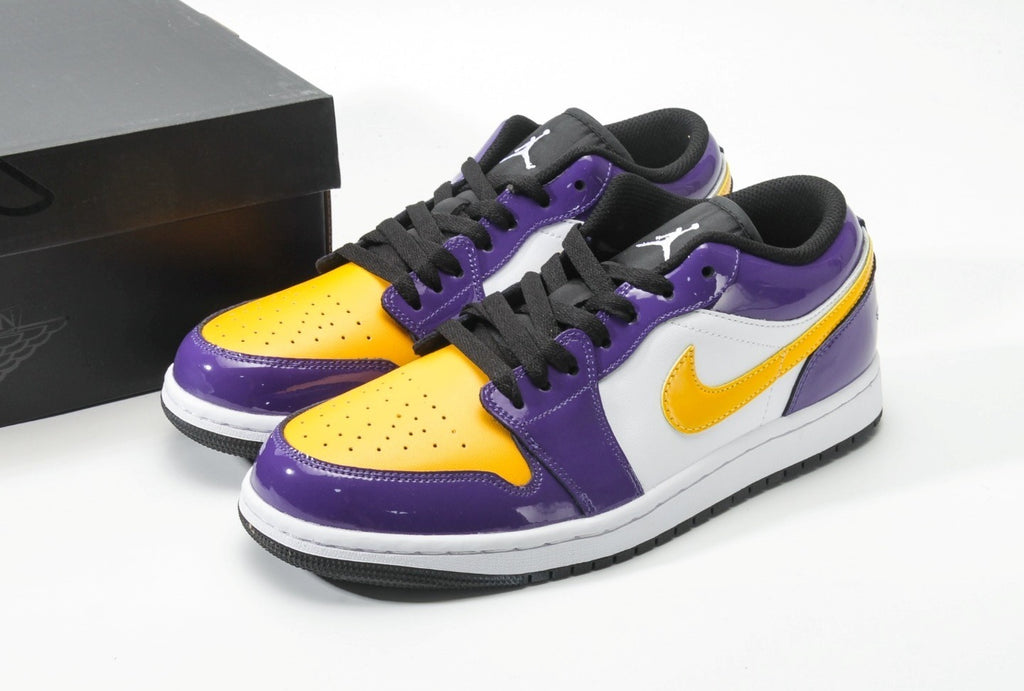 Air Jordan 1 Low Lakers