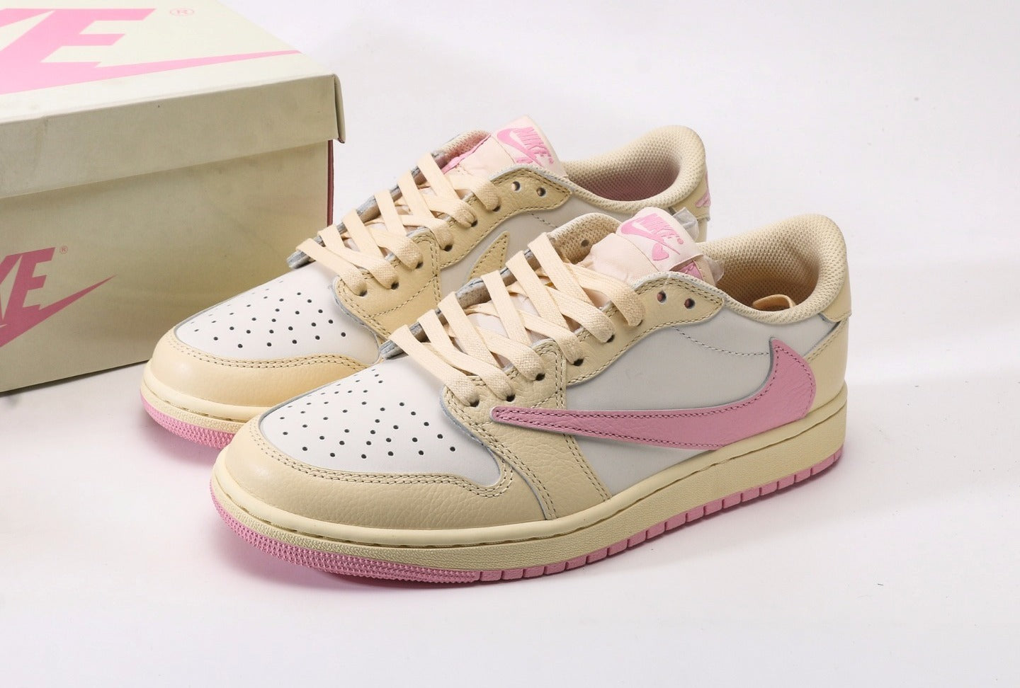 Travis Scott x Jordan 1 Retro Low OG "Muslin Pink" [PK GOD]
