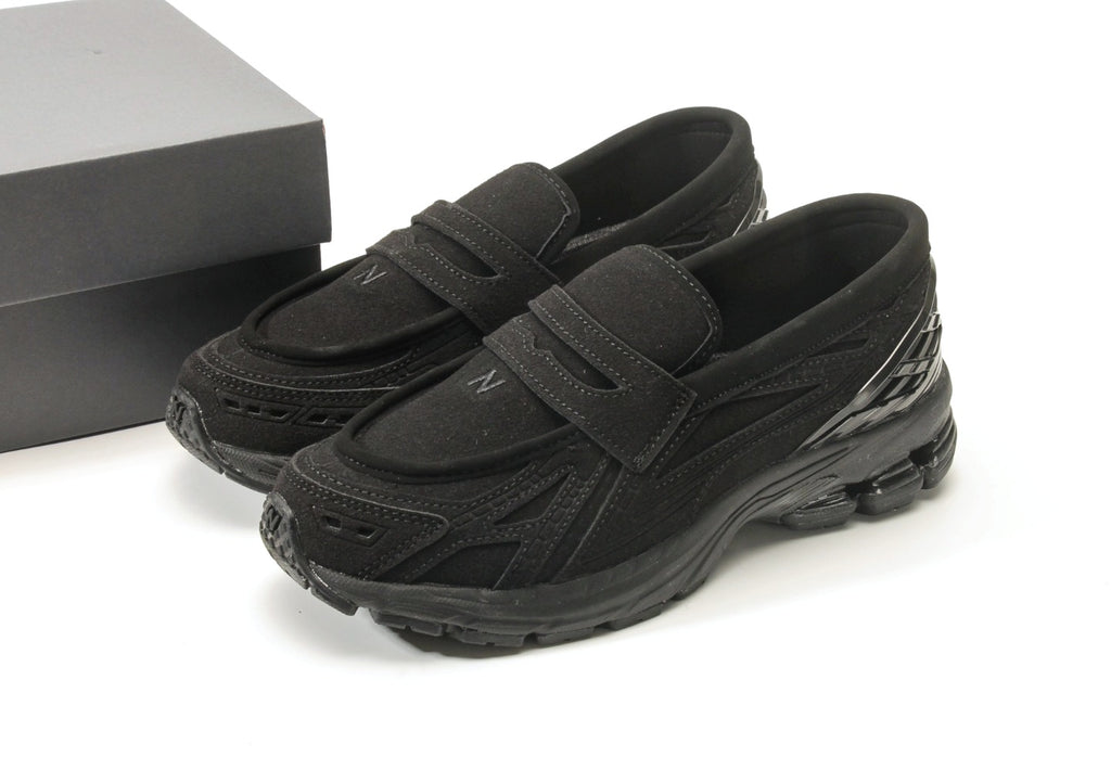 New Balance 1906L Black Suede
