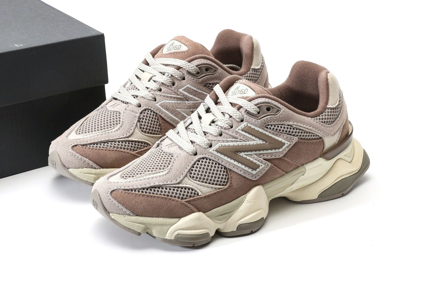 New Balance 9060 Mushroom