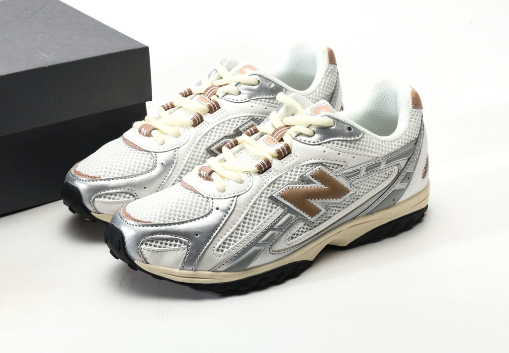 New Balance 204L Silver Metallic Flat Taupe