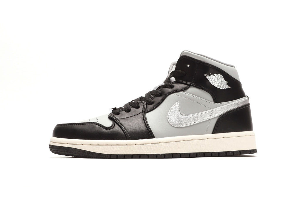 Air Jordan 1 Mid SE Black Chrome