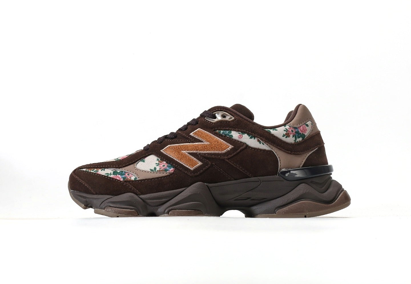 atmos Pink New Balance 9060 Timeless Beauty