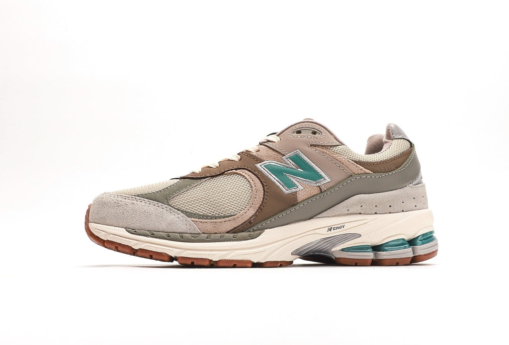 New Balance 2002R Oasis