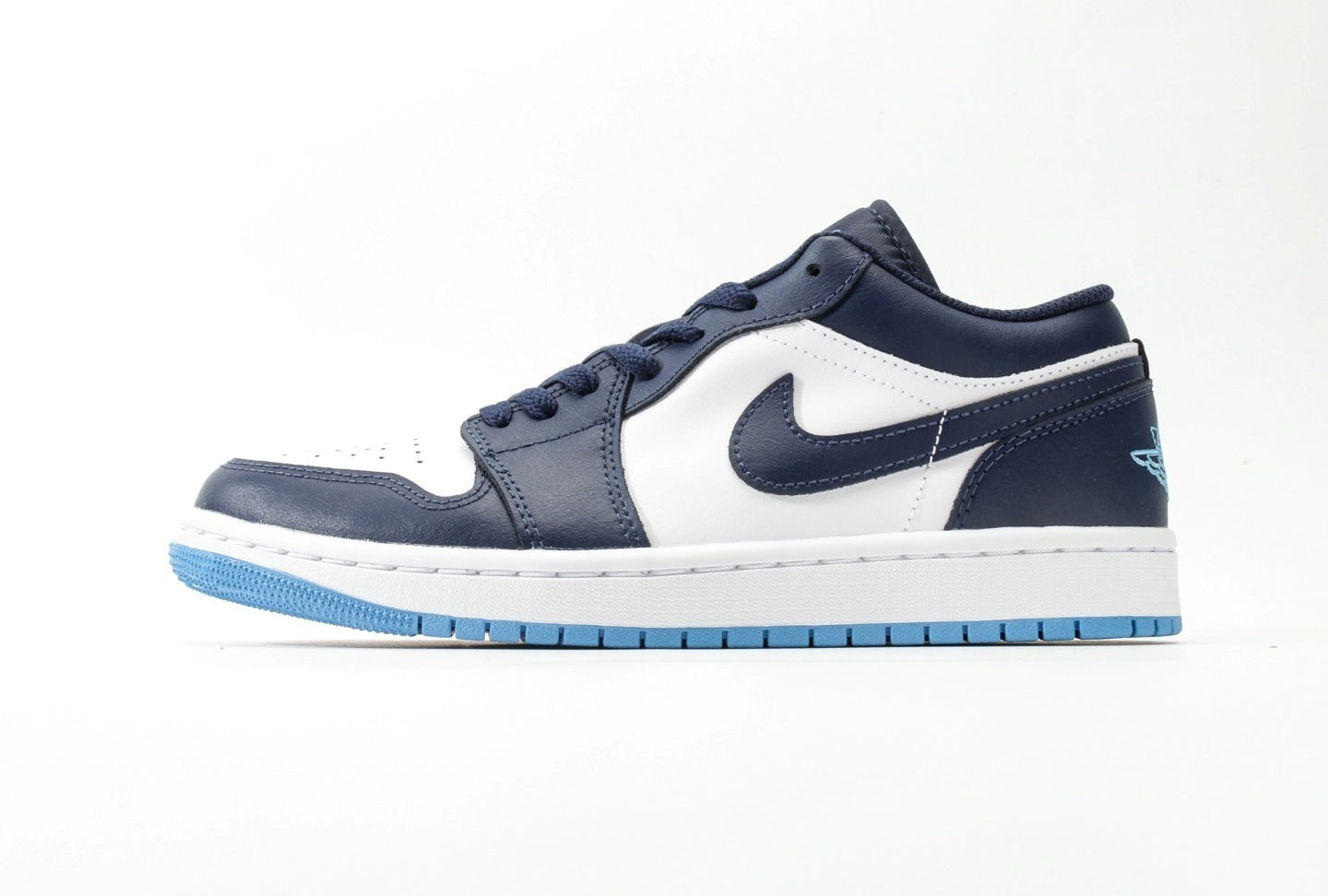 Air Jordan 1 Low "Midnight Navy/University Blue"