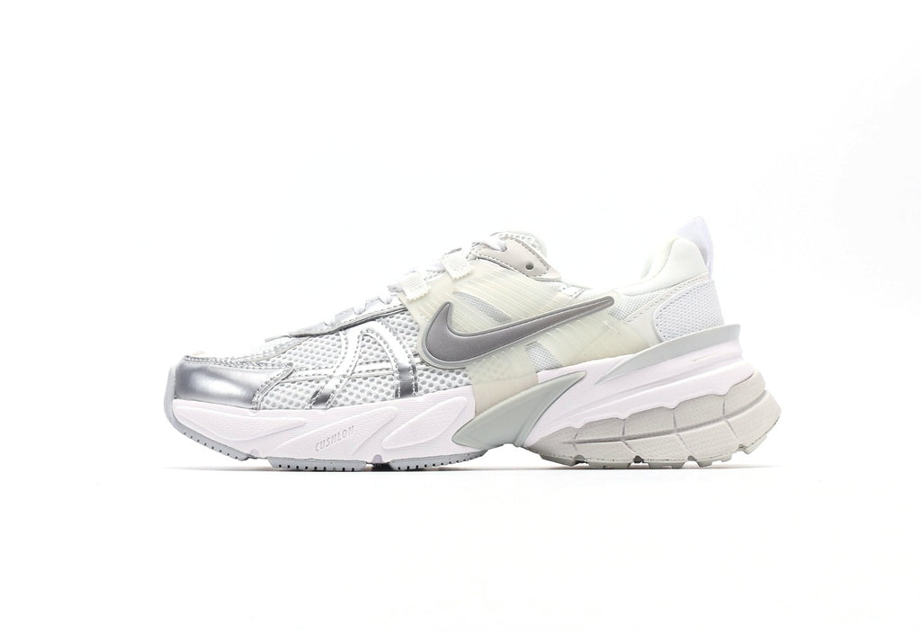 V2K Run "Metallic Silver White"