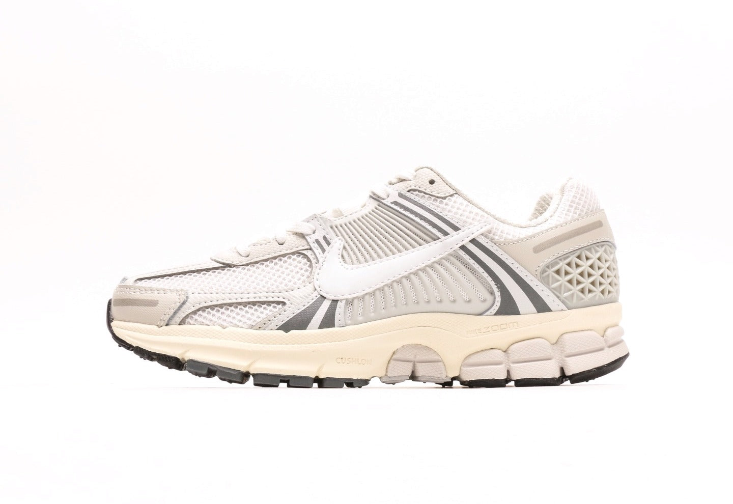 Zoom Vomero 5 "Platinum Tint"