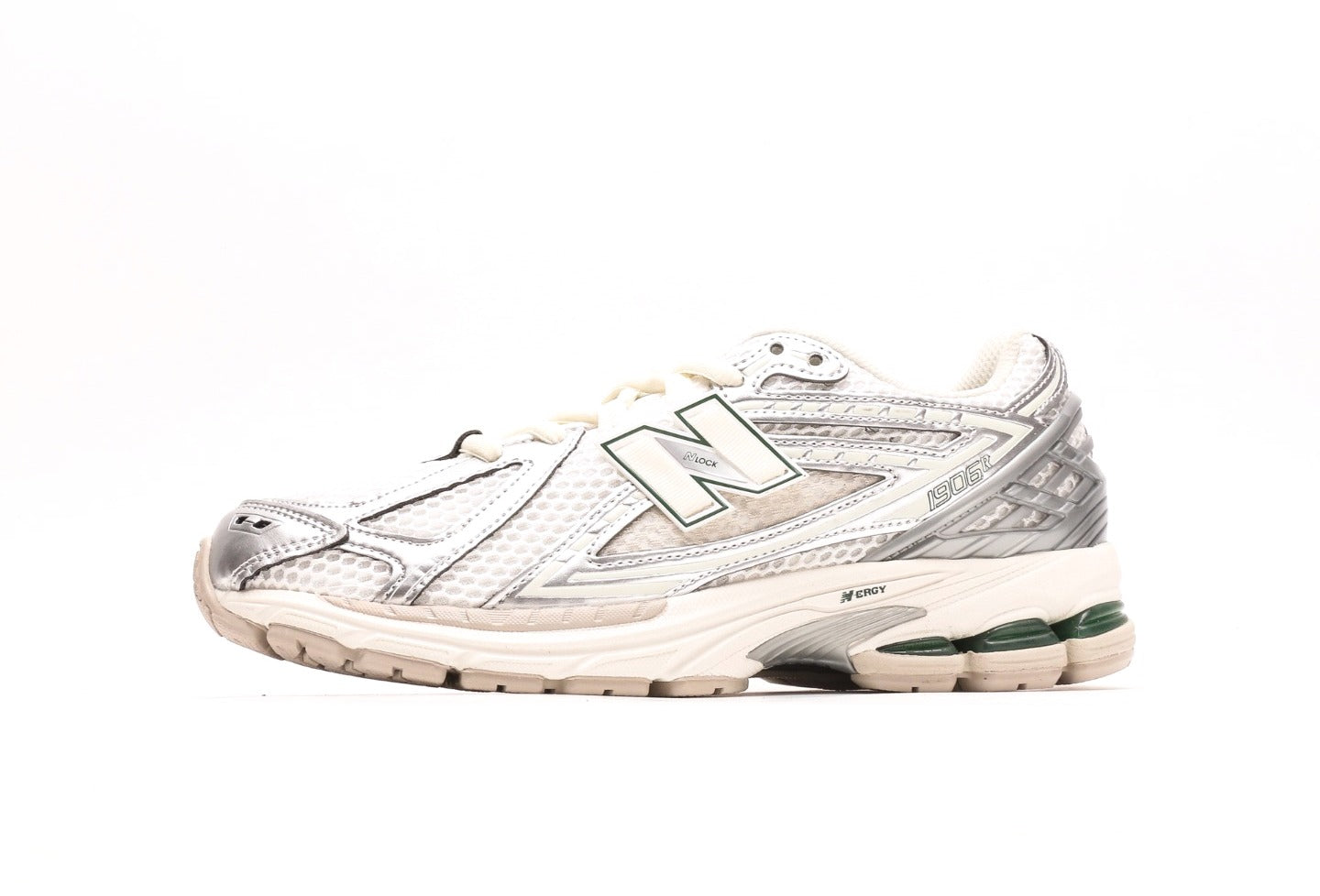 New Balance M1906RV1 Silver Metallic Sea Salt