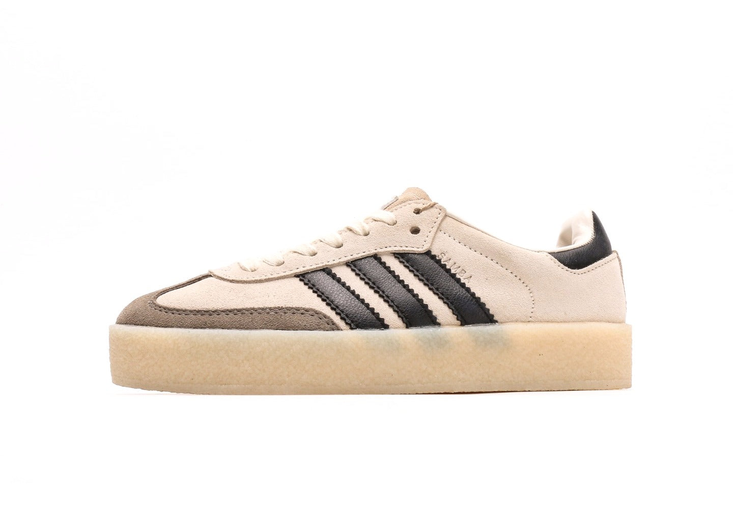 Ronnie Fieg x Clarks x 8th Street Samba "Kithmas - White Black"