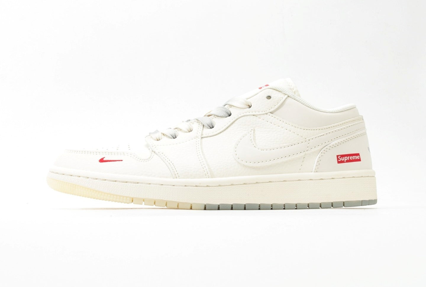 Custom Air Jordan 1 Low x Supreme