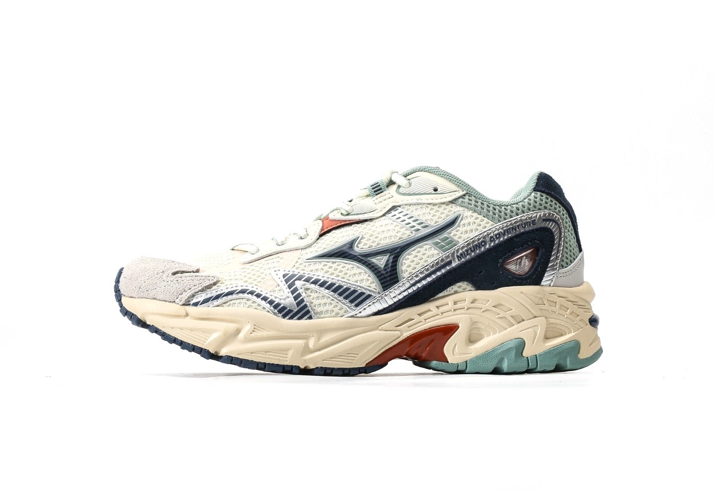 Mizuno Adventure "Off White Green"