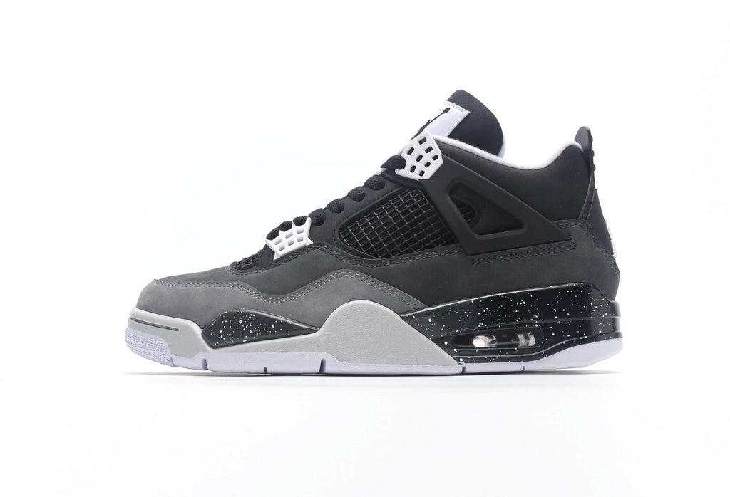 Air Jordan 4 Retro "Fear"