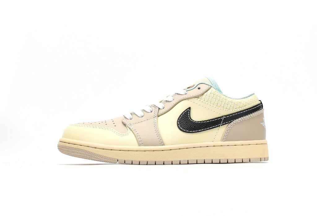 Air Jordan 1 Low Sanddrift