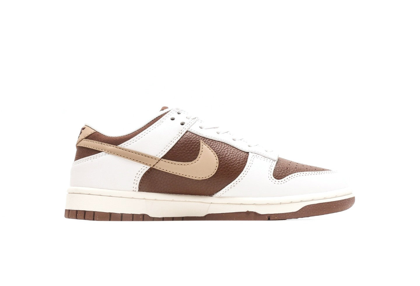 Dunk Low Next Nature "Baroque Brown"