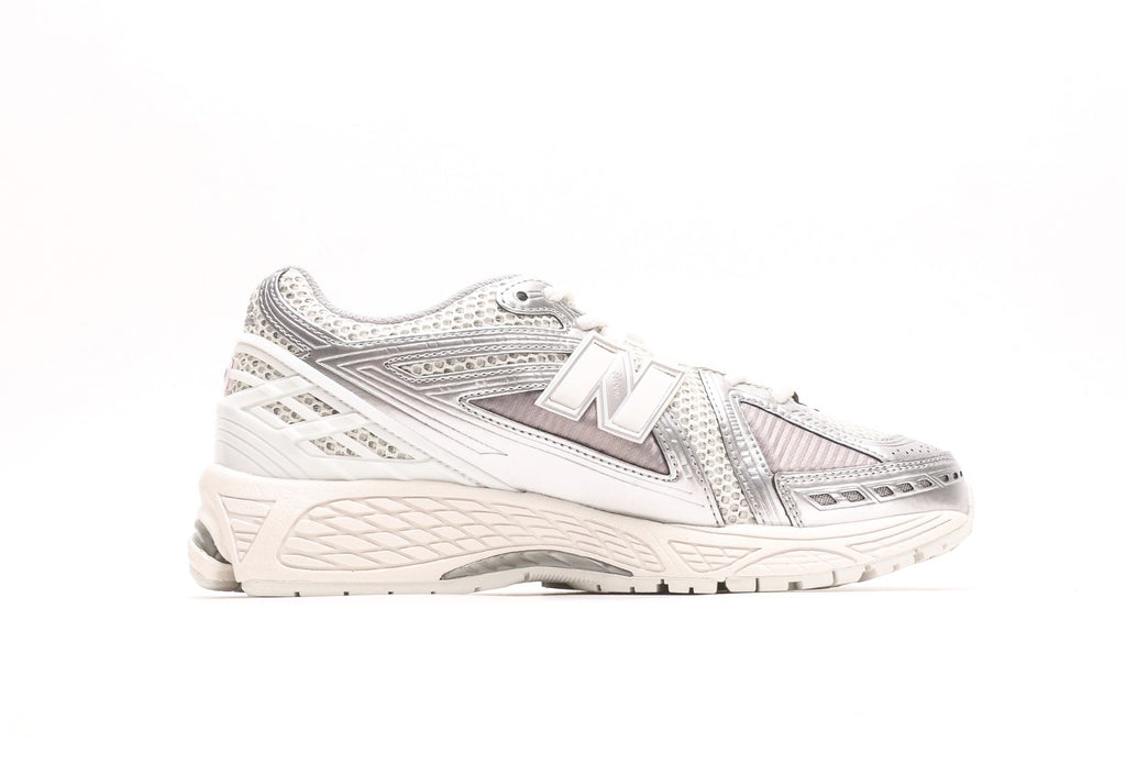 New Balance 1906R Urbancore Silver