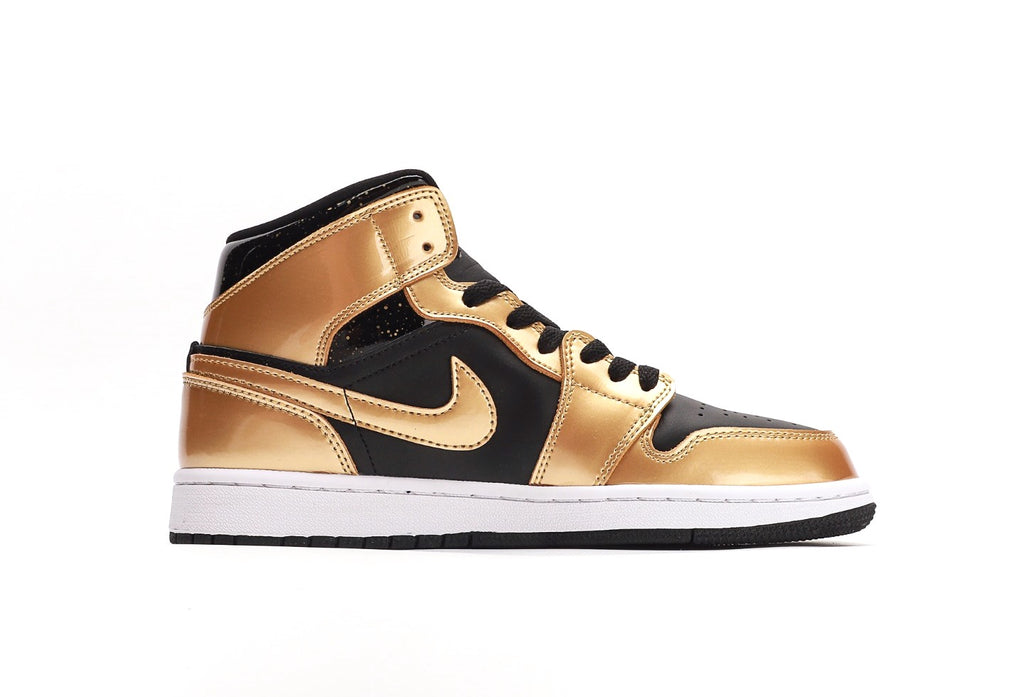Air Jordan 1 Mid “Metallic Gold"