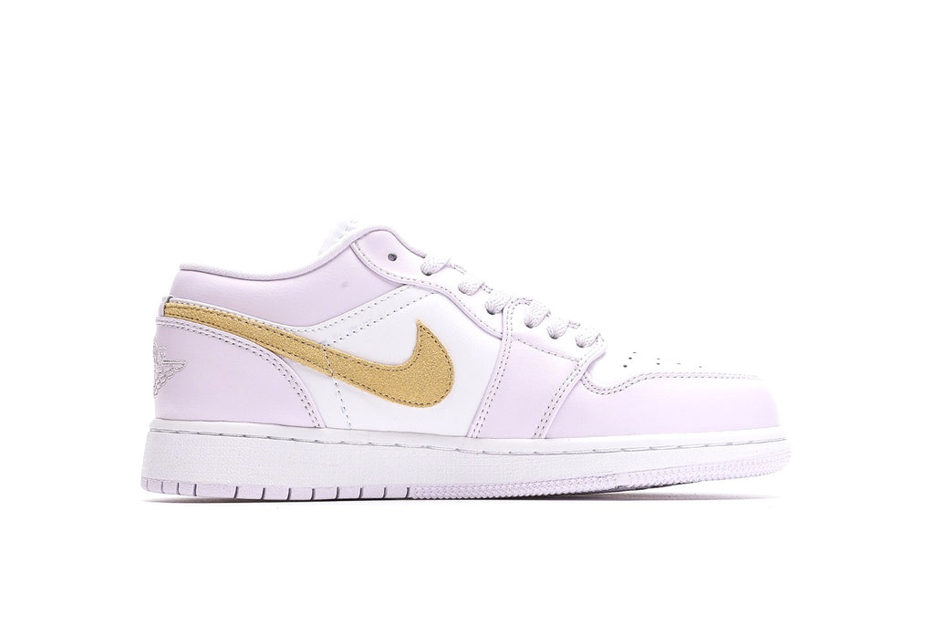 Air Jordan 1 Low “Barely Grape”
