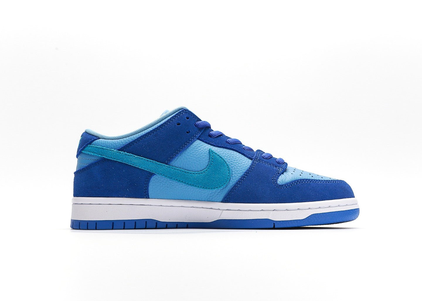 SB Dunk Low "Blue Raspberry" [PK GOD]