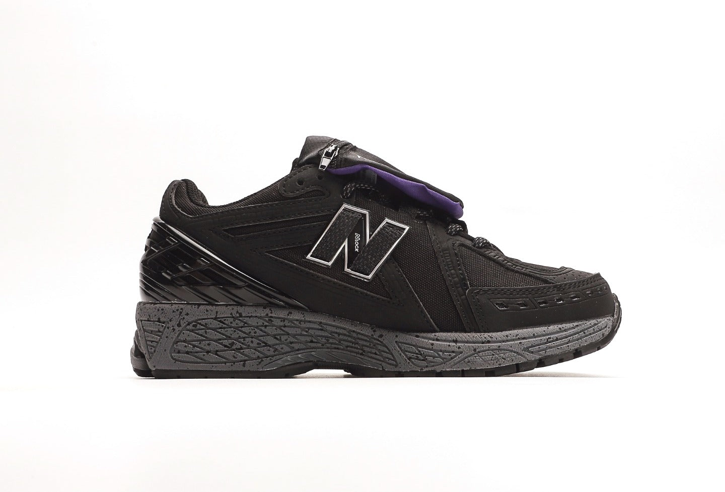 New Balance 1906R Cordura "Pouch - Black"