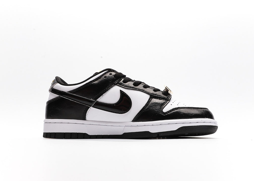 Dunk Low "World Champions" Black White