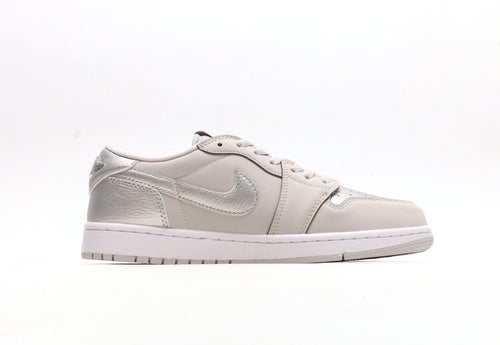 Air Jordan 1 Low "Metallic Silver"