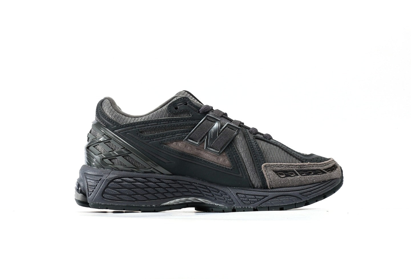 New Balance 1906R Greyscale