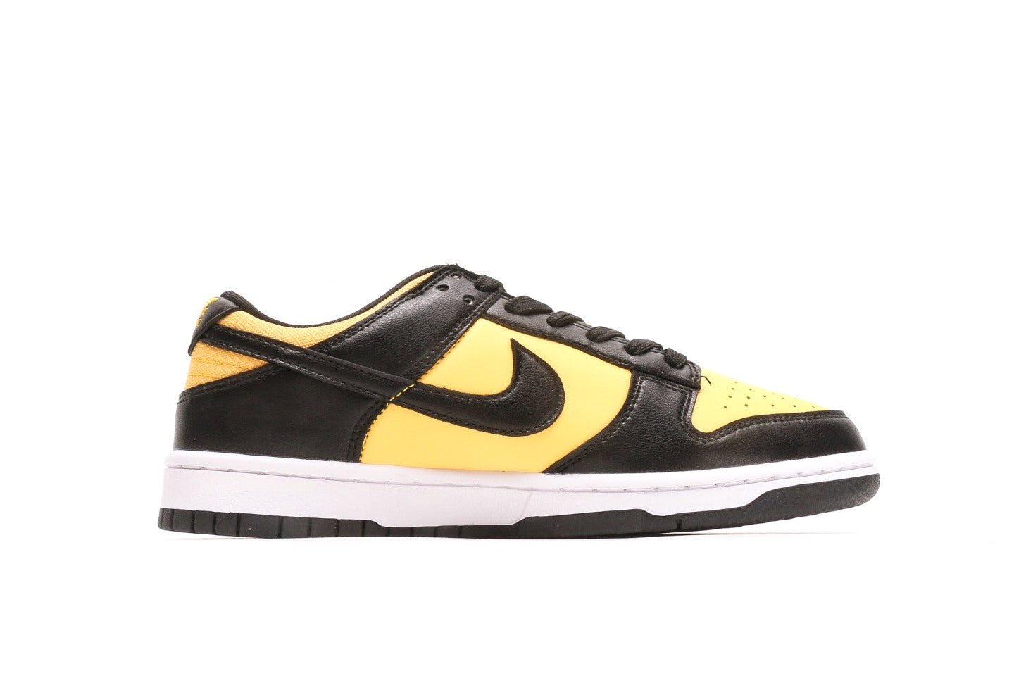 Dunk Low "Black/University Gold"