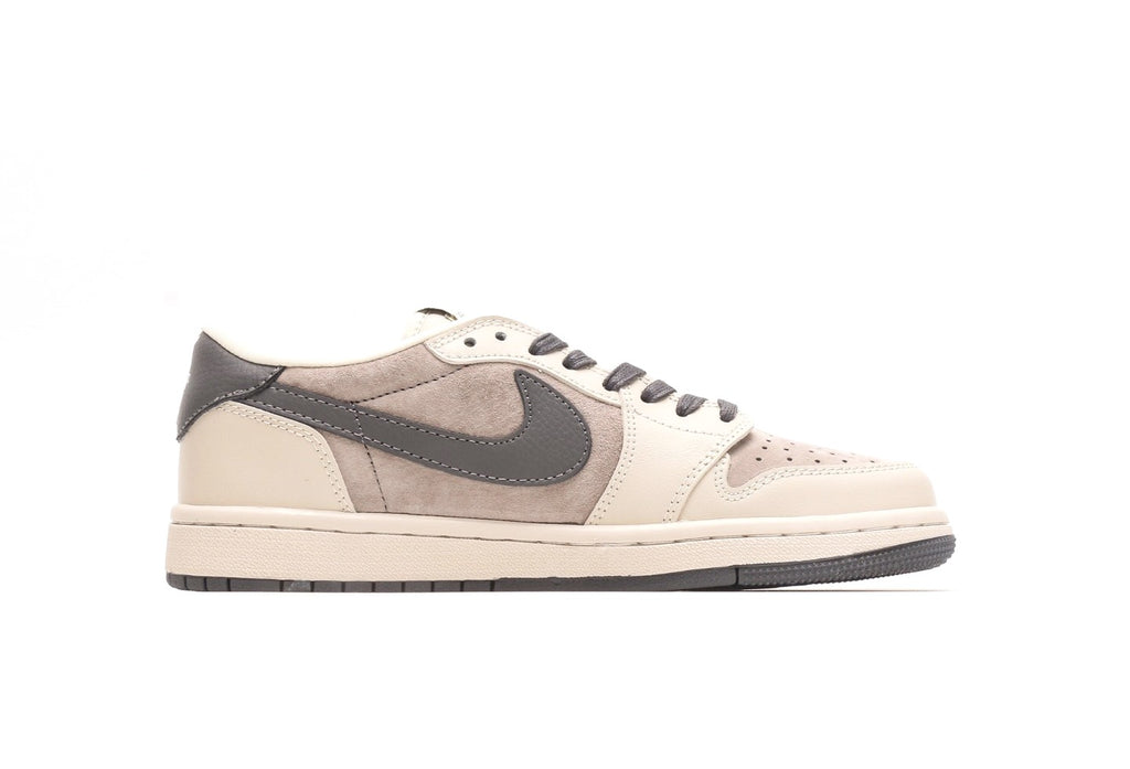 Custom Fragment  Air Jordan 1 Travis Scott x LV
